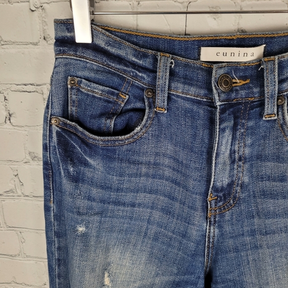 EUNINA | Tobi high rise relaxed skinny distressed destroyed denim jeans - Picture 3 of 9